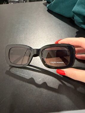 Chelsea morgan Women's Rectangle Sunglasses
